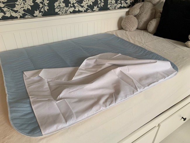 Sábana para mojar la cama